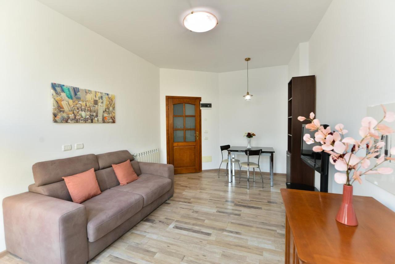 Ago Apartments Βουκουρέστι Εξωτερικό φωτογραφία